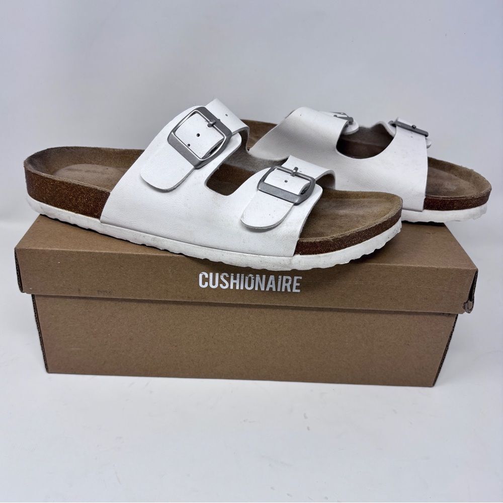 Cushionaire Lane White Leather Sandals - Size 10M - Gently Used, with Box